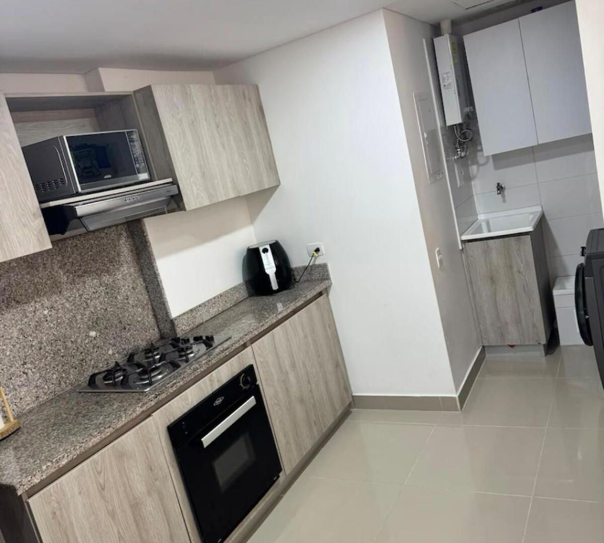 Apartamento Hermoso Moderno Con Vista Al Mar *