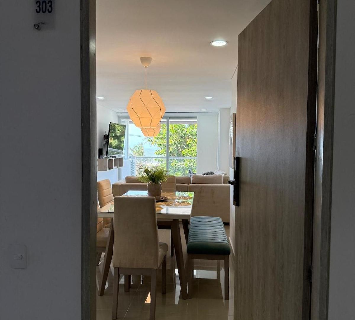Hermoso Moderno Con Vista Al Mar