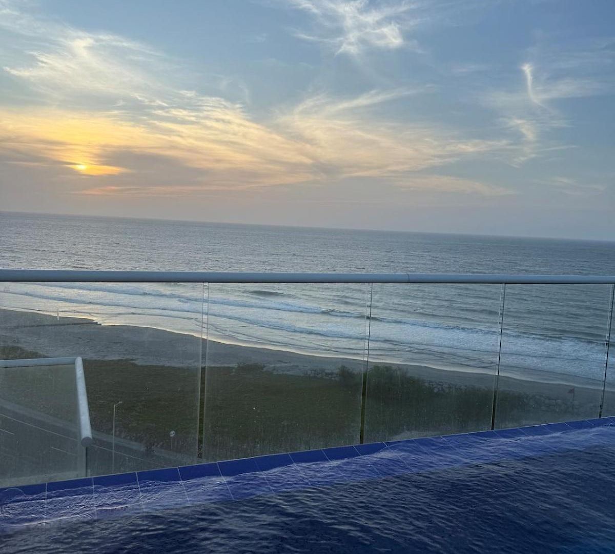 Hermoso Moderno Con Vista Al Mar Apartamento Cartagena