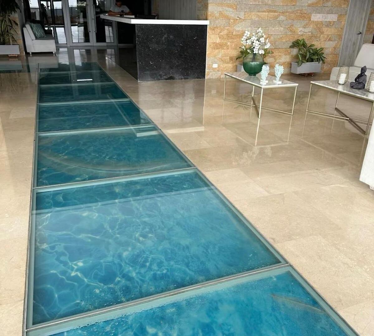 Hermoso Moderno Con Vista Al Mar Apartamento