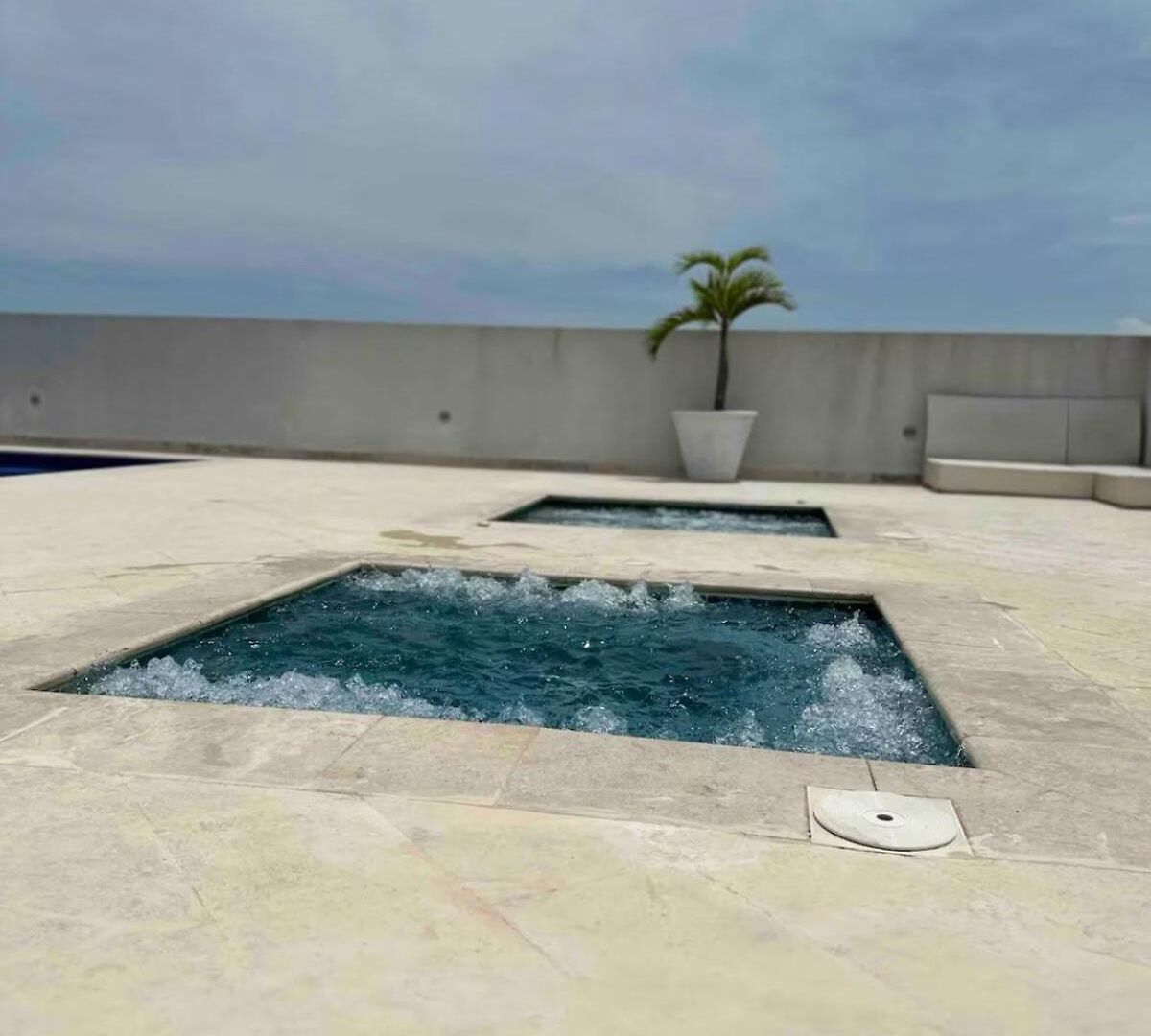 Hermoso Moderno Con Vista Al Mar Apartamento *