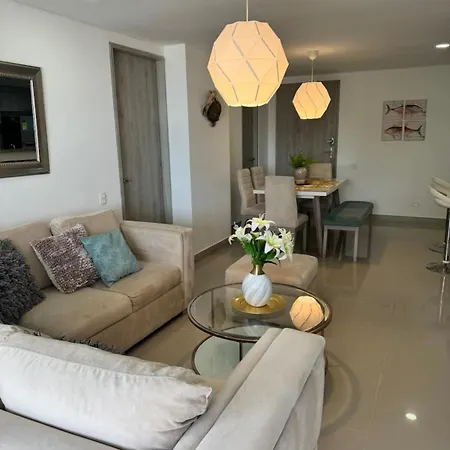 Hermoso Moderno Con Vista Al Mar Apartamento *