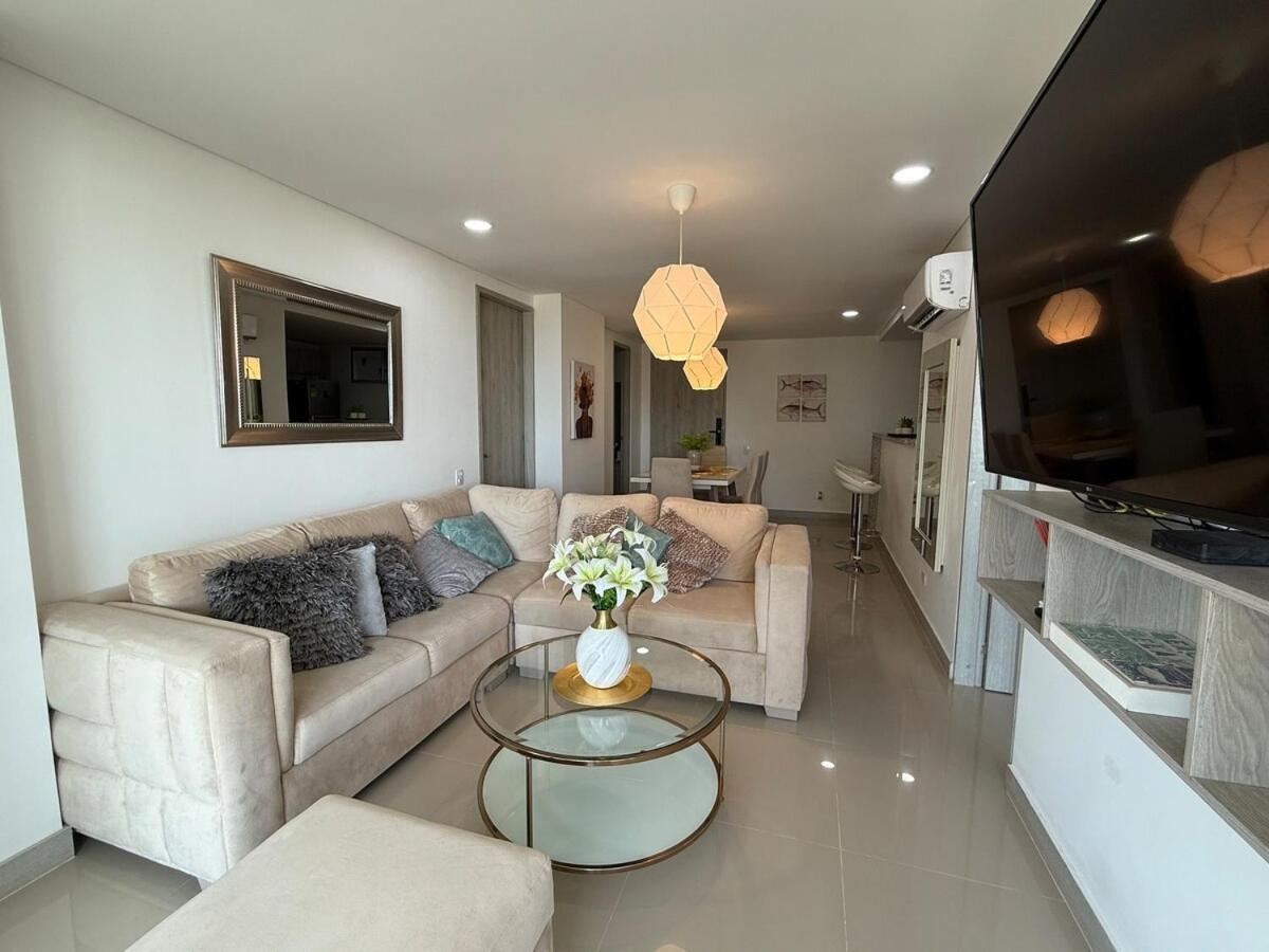 Hermoso Moderno Con Vista Al Mar